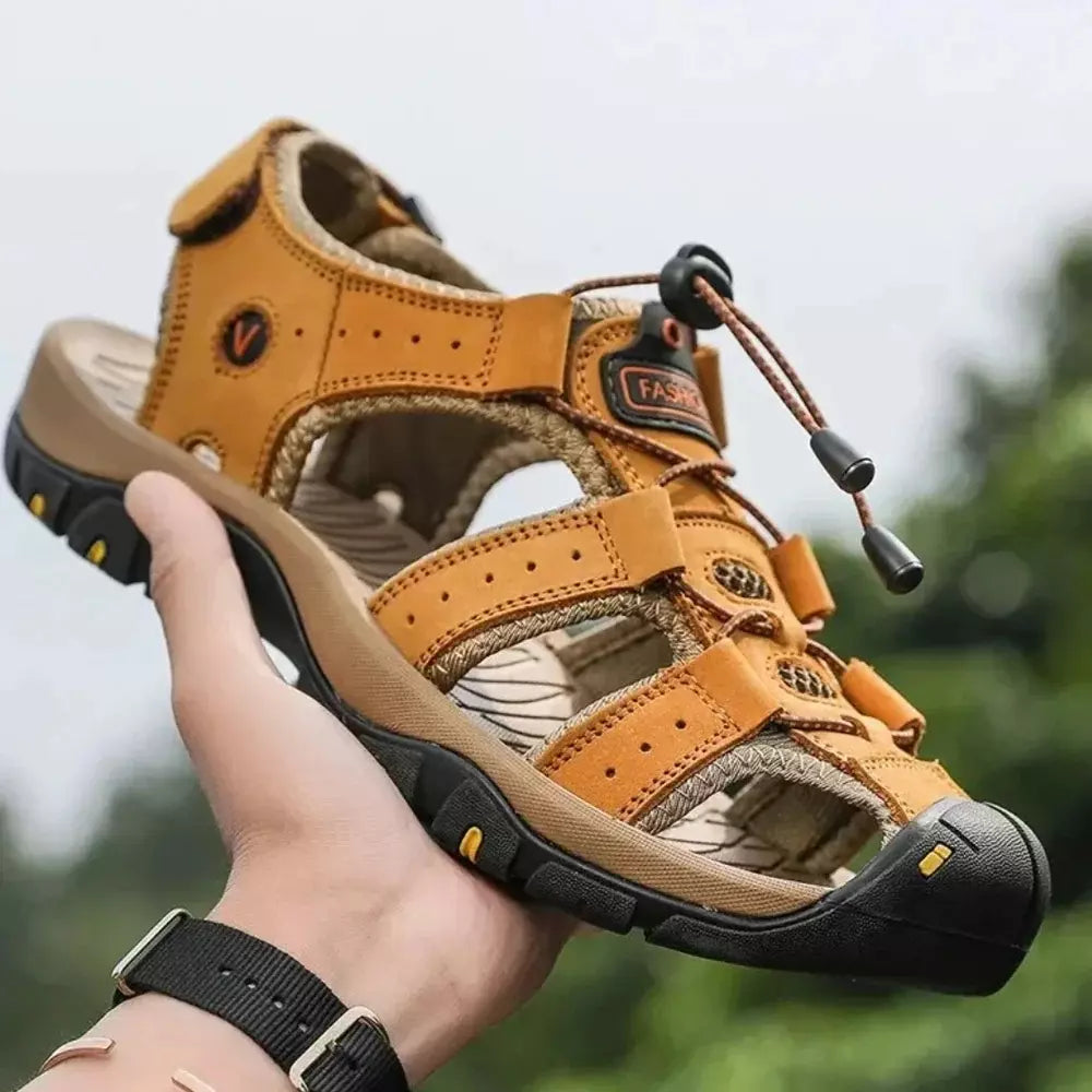 Bequeme All-Terrain-Sandalen für Herren • ErgoStride™